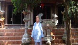 Nữ đại gia nức tiếng, công tử xứ Nghệ xuống tóc đi tu